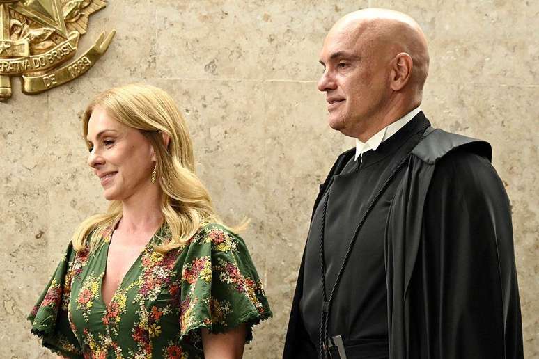 O ministro Alexandre de Moraes e a esposa dele, Viviane Barci de Moraes, foram sancionados pelos EUA na Lei Magnitsky