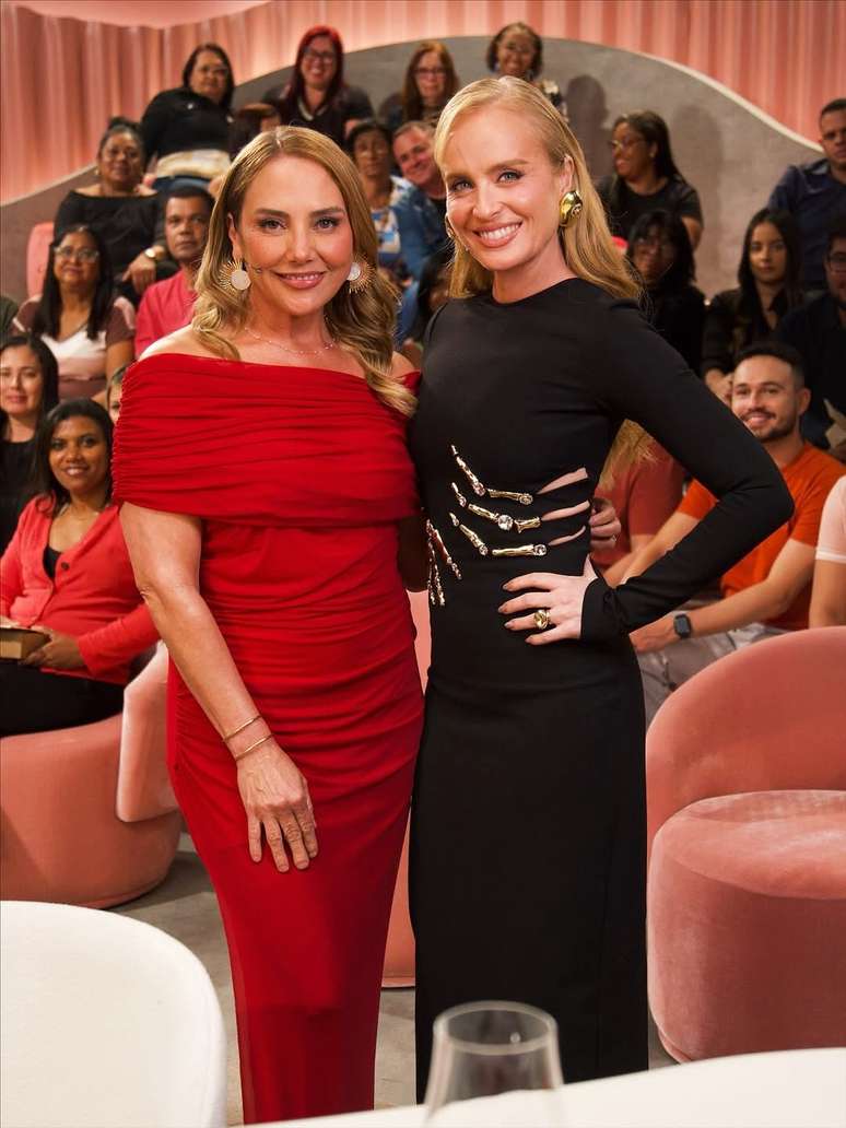 Helo&iacute;sa Periss&eacute; e Ang&eacute;lica 