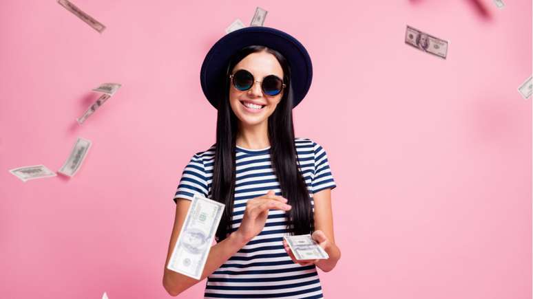 Veja se o seu signo vai ganhar dinheiro inesperado ainda este mês.