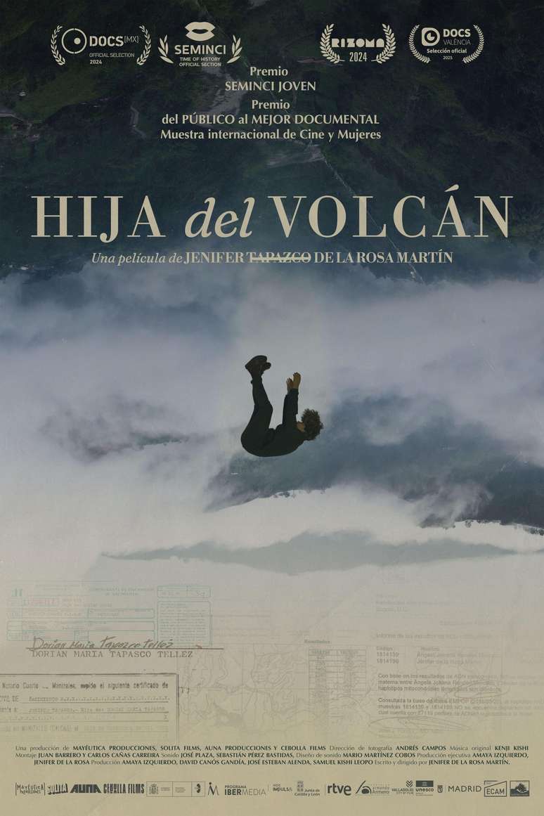 "Hija del volc&aacute;n" (Filha do vulc&atilde;o, em tradu&ccedil;&atilde;o livre) &eacute; uma viagem ao passado e um choque com o sil&ecirc;ncio das autoridades na Col&ocirc;mbia