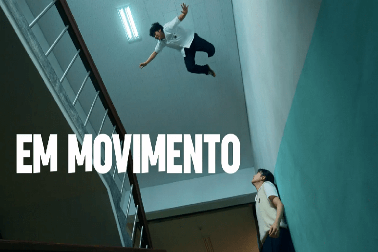 &ldquo;Em Movimento&rdquo; acompanha adolescentes que come&ccedil;am a manifestar habilidades extraordin&aacute;rias enquanto encaram as consequ&ecirc;ncias do passado de seus pais 