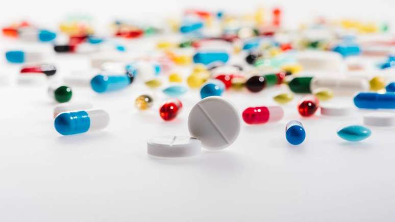 Com a entrada dos medicamentos gen&eacute;ricos, as expectativas apontam para uma redu&ccedil;&atilde;o significativa no pre&ccedil;o final ao consumidor &ndash; depositphotos.com / SergIllin