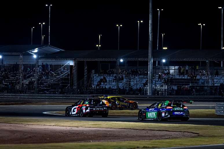 Stock Car Pro Series, TCR South America e Turismo Nacional competem sob as luzes de Cuiab&aacute; com pneus Hankook