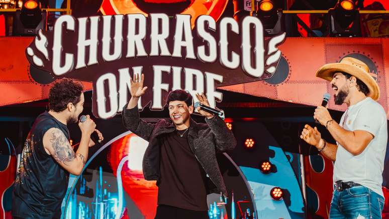 Fernando and Sorocaba score with Leo Fujiti