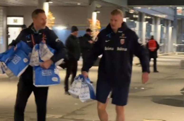 Haaland comprou 70 hambúrgueres para celebrar a vitória da Noruega sobre a Estônia