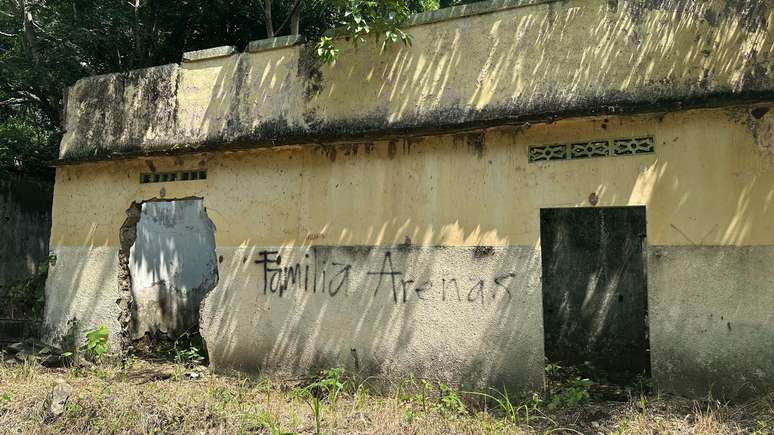 One of the few houses in Armero that escaped complete destruction is the Arenas family.