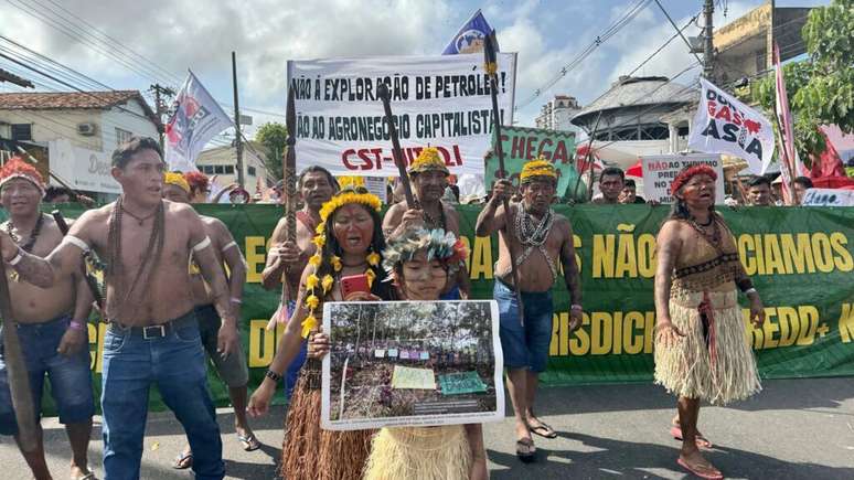 Indígenas estavam peso no protesto nesta manhã, na capital paraense. (15/11/2025)