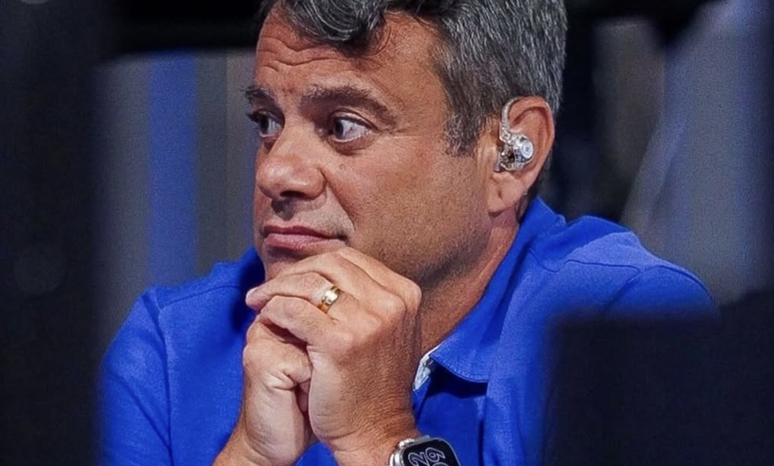 Eric Faria made jokes in Brazil and Senegal