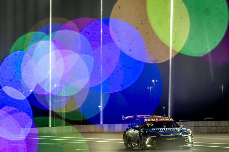 Massa gave no chance to his rivals and took pole position at Cuiabá