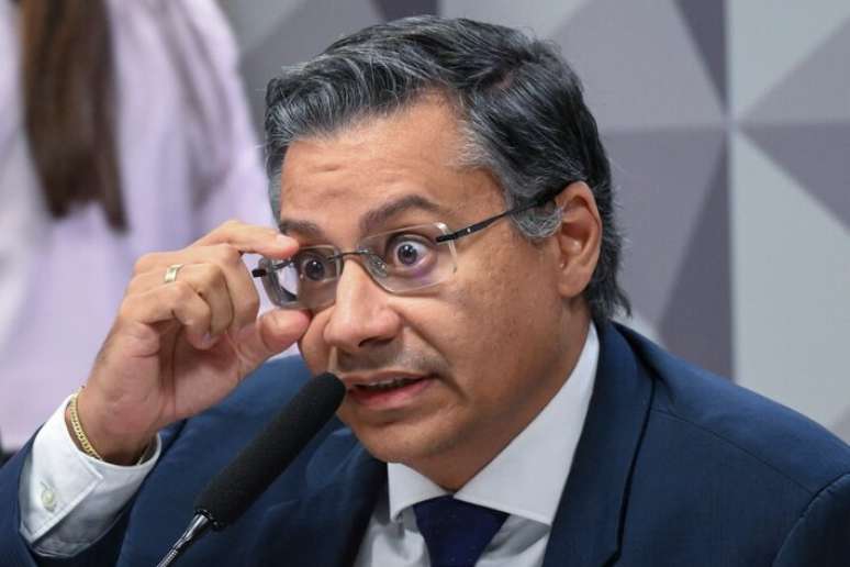 O ex-procurador-geral do IINSS, Virgílio Antônio Ribeiro de Oliveira Filho, em depoimento à CPMI do INSS em 23 de outubro de 2025.