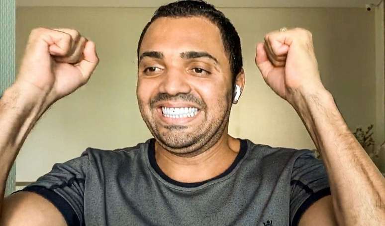 Tirullipa faz 41 anos em 16 de novembro de 2025.