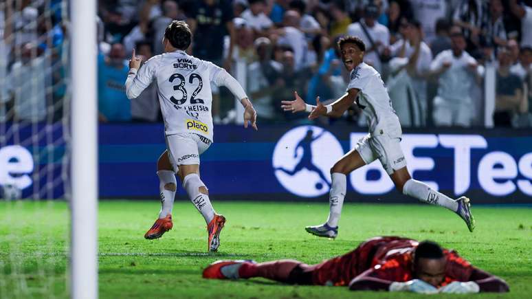 Santos saiu do Z4 e fez o Brasileirão ter novo líder