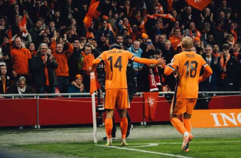 Holanda vence a Lituânia pelas Eliminatórias –