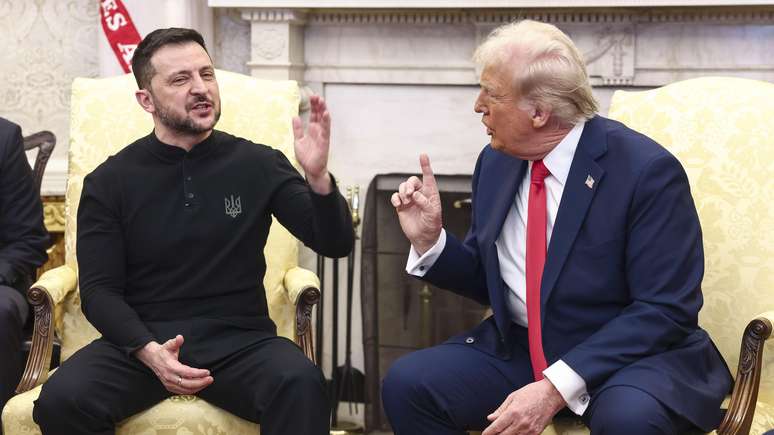 'Voc&ecirc; est&aacute; brincando com a 3&ordf; Guerra Mundial', disse Trump a Zelensky