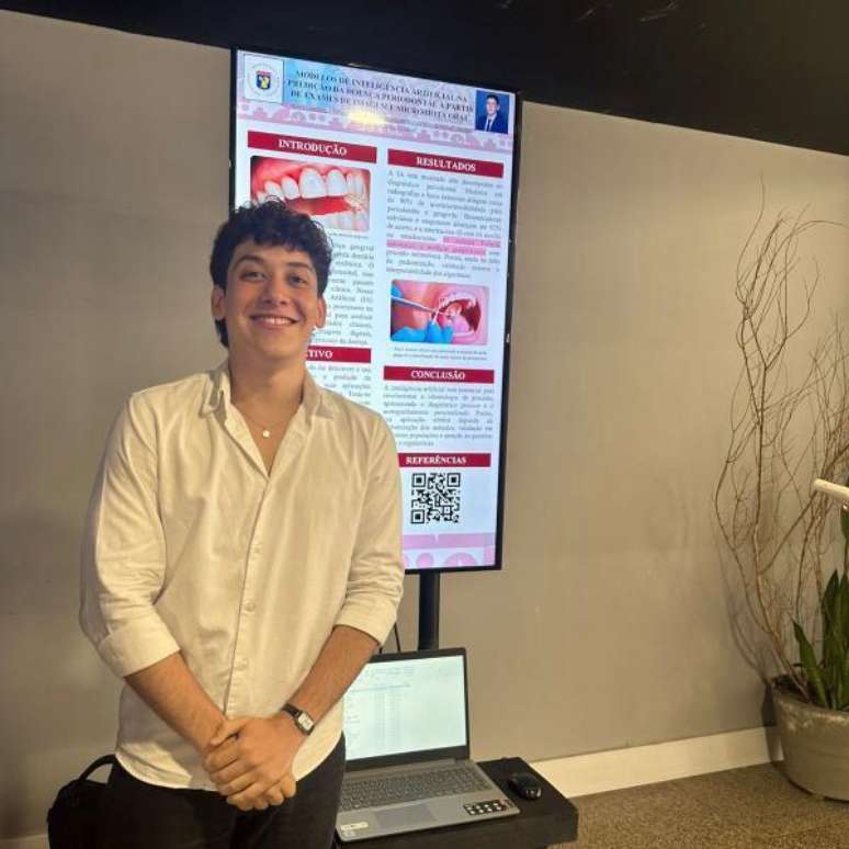 Ap&oacute;s abandonar o Ensino M&eacute;dio para trabalhar, Henry conseguiu se formar pelo Encceja e atualmente cursa Odontologia