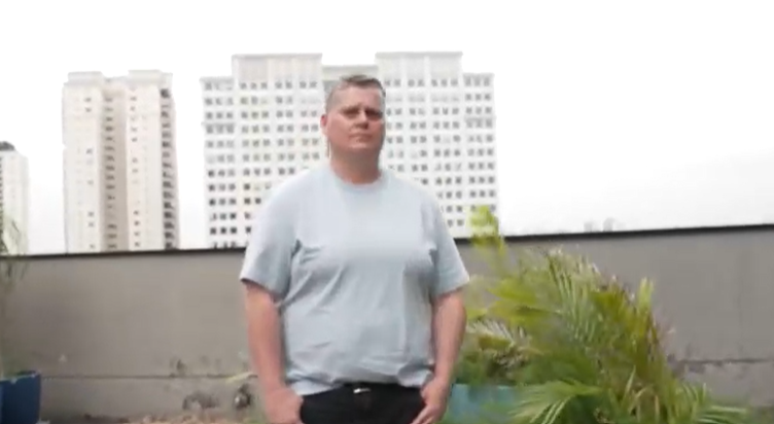 Sandrão em entrevista a Roberto Cabrini