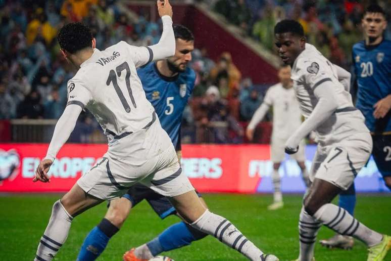 Suíça empatou com Kosovo e avança à Copa do Mundo –