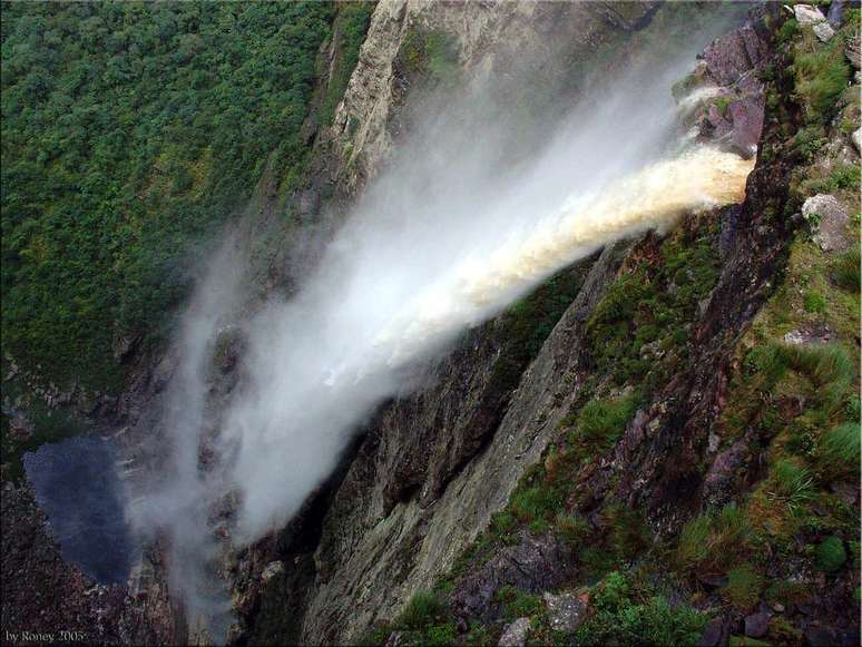 Cachoeira da Fuma&ccedil;a, na Chapada Diamantina 