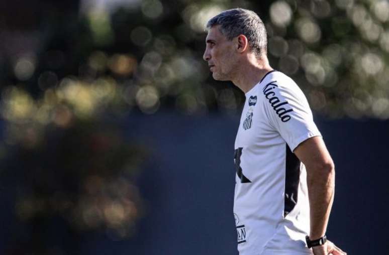 Neymar e Barreal estão entre os pendurados do Santos nesta reta final de Brasileiro –