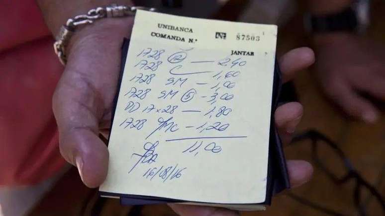 Trapa&ccedil;a de funcion&aacute;rios &eacute; coibida com benef&iacute;cios coletivos e individuais, e viol&ecirc;ncia &eacute; recurso pouso usado