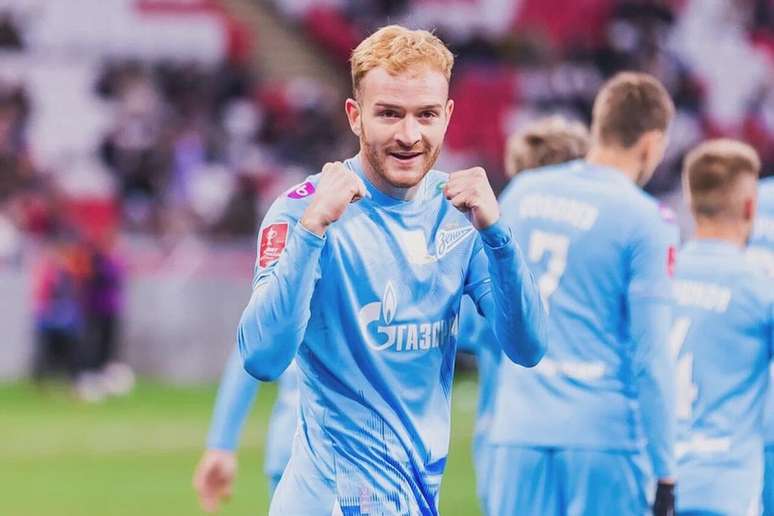 Em quase dois anos, são 48 jogos com 12 gols e duas assistências na representação russa –