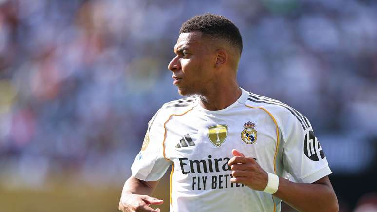 PSG segue em batalha na Justiça contra Mbappé