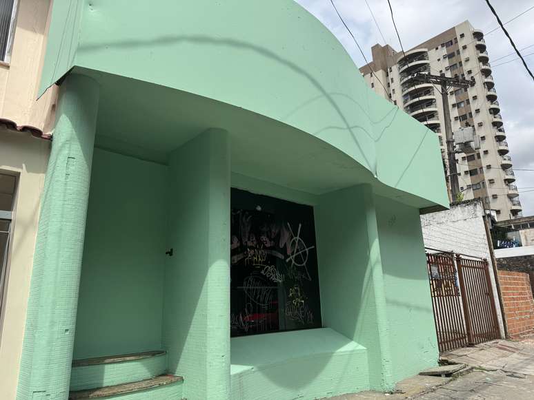 Terra esteve em abrigo, mas foi informado que at&eacute; para conversar com moradores em situa&ccedil;&atilde;o de rua ao lado de fora, seria necess&aacute;rio autoriza&ccedil;&atilde;o da prefeitura