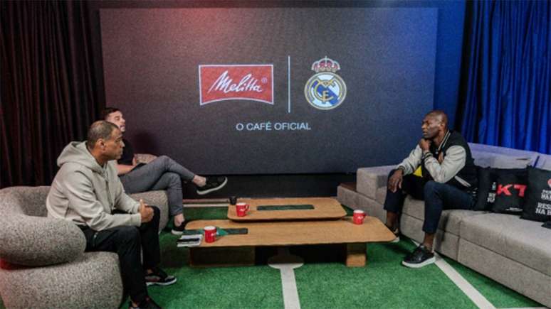 Som&aacute;lia em entrevista ao ex-jogador Den&iacute;lson e o jornalista Chico Garcia &ndash;