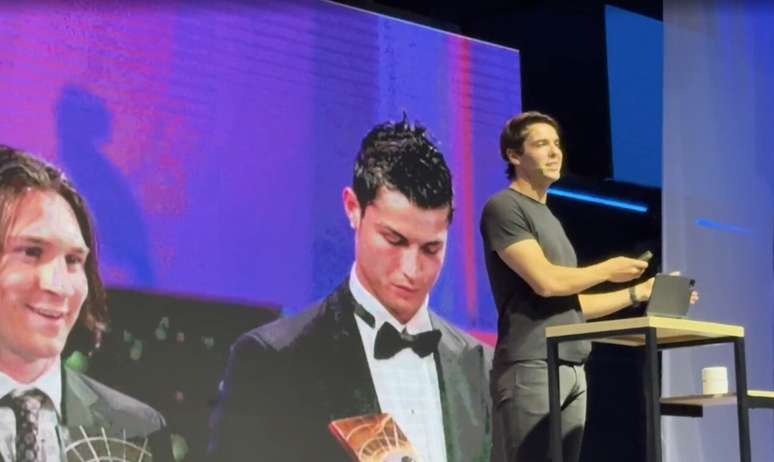 Kak&aacute; relembrou os maiores momentos da carreira e tamb&eacute;m os mais dif&iacute;ceis &ndash;