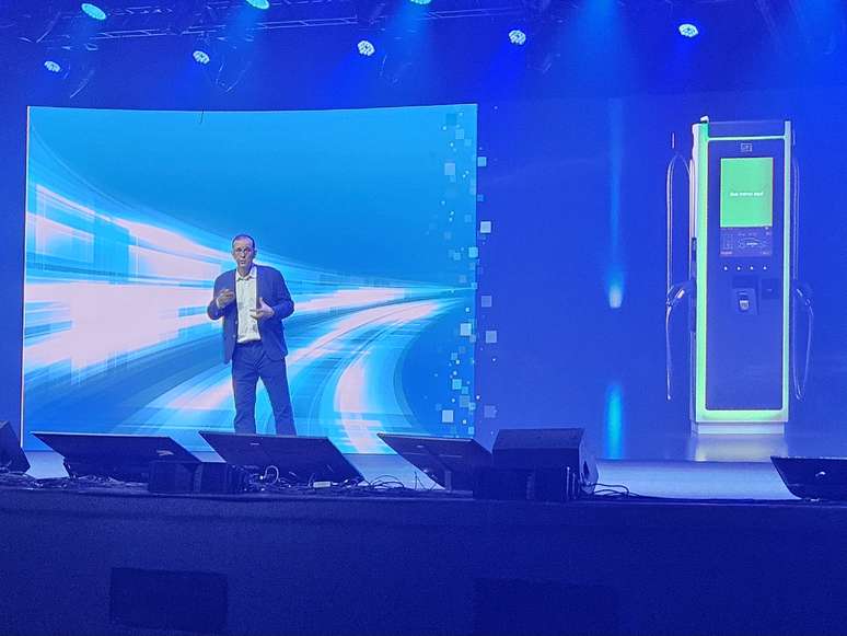 Weg lançará carregador de 1.000 kW no Brasil 