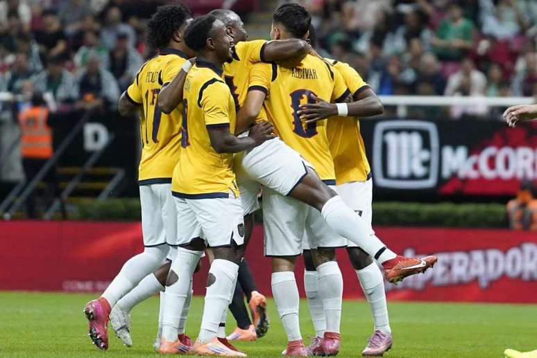 Equador venceu a Nova Zel&acirc;ndia sem sustos e com participa&ccedil;&atilde;o de Plata &ndash;