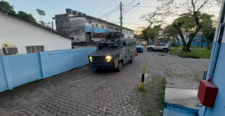 Opera&ccedil;&atilde;o Conten&ccedil;&atilde;o tenta conter avan&ccedil;o do CV na Vila Kennedy, no Rio