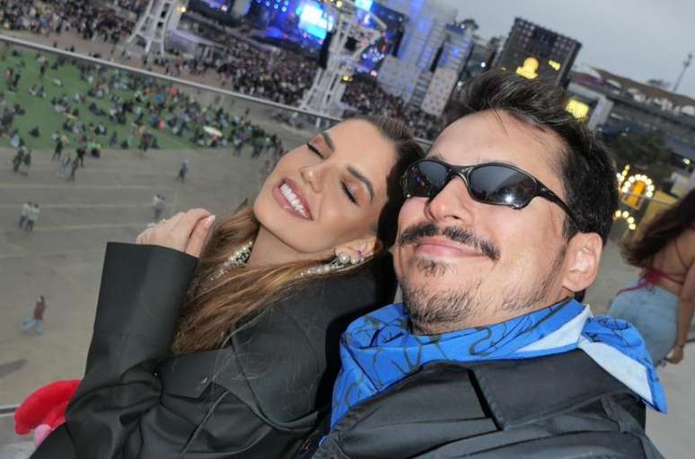 Influenciadora mostra nos v&iacute;deos o dia-a-dia como assistente pessoal de um executivo milion&aacute;rio