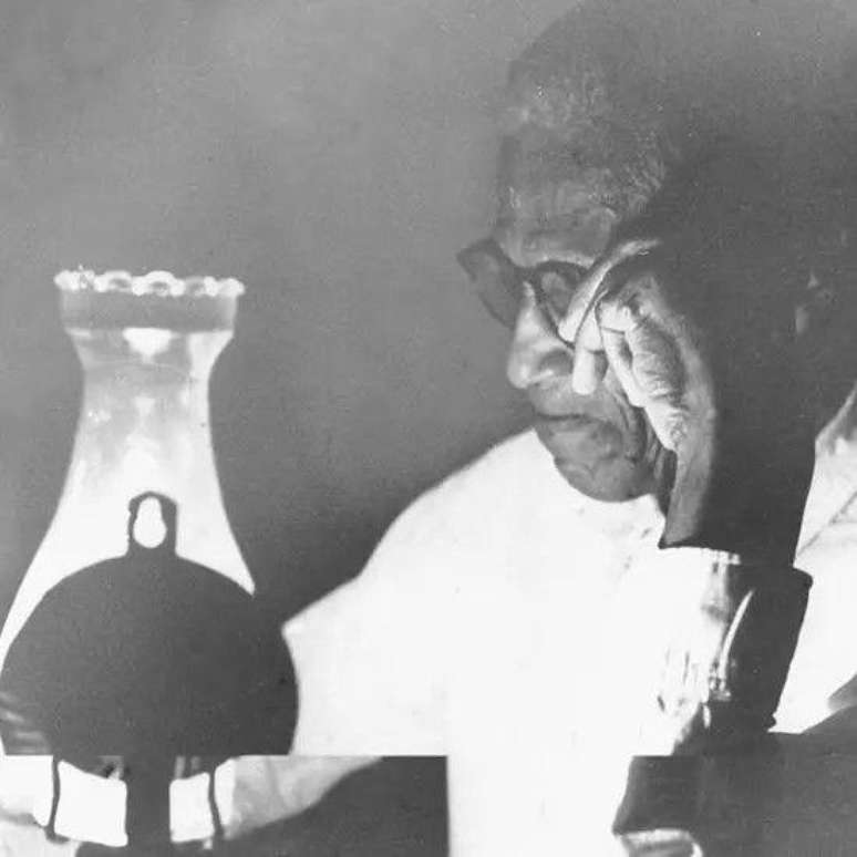 'Quando morreu, em 1969, Jo&atilde;o C&acirc;ndido ainda inspirava medo nas autoridades', afirma o jornalista Fernando Granato