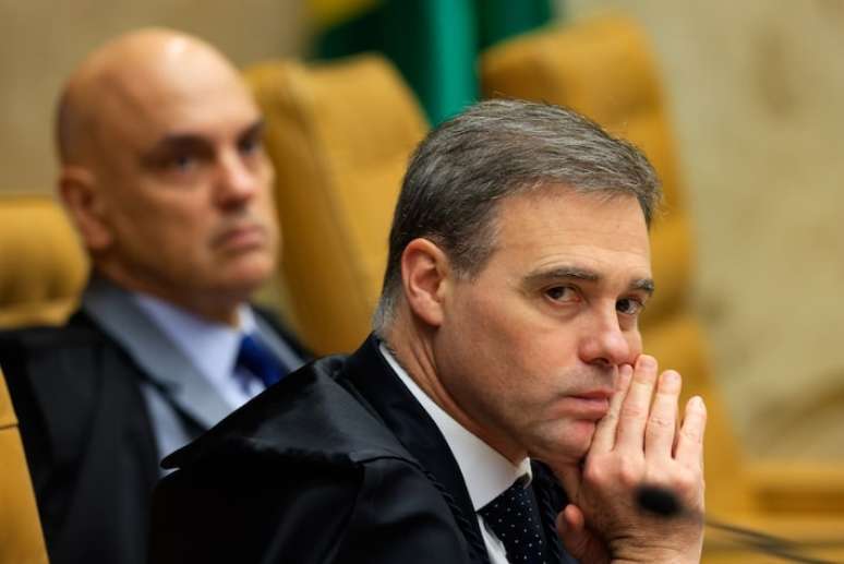 André Mendonça, ministro do STF, prometeu apoio a Jorge Messias junto aos senadores