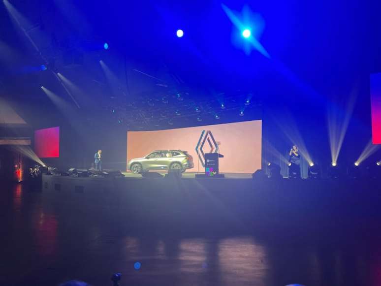 Renault Koleos E-Tech Hybrid