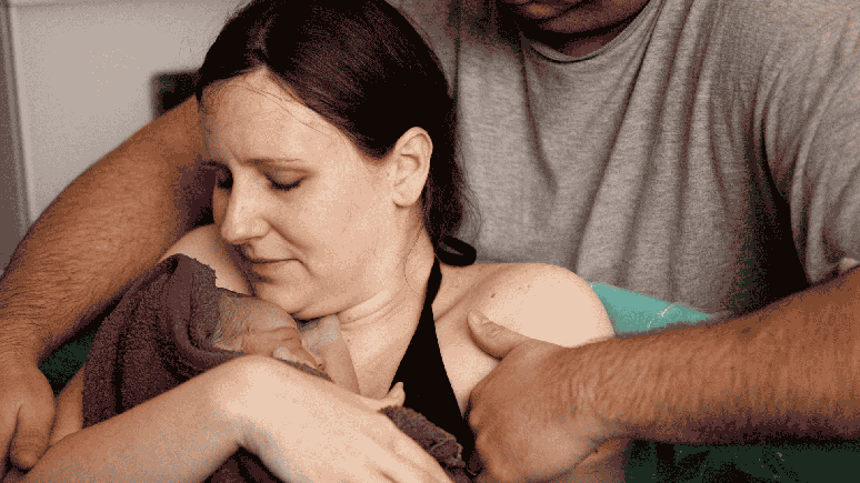 Parto na água: como funciona?