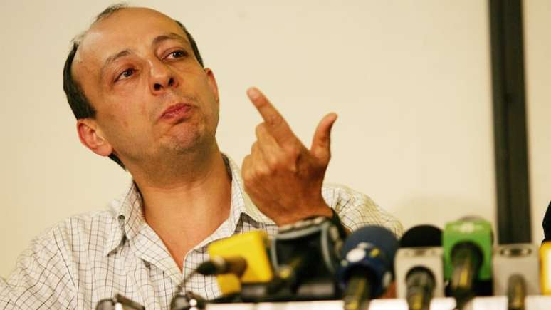 Delegado Ruy Ferraz Fontes, em 2006, durante opera&ccedil;&atilde;o contra o PCC