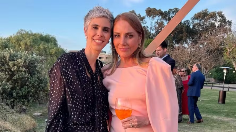 Apaixonada, Heloísa Périssé vive relacionamento com diretora de TV / Reprodução: Instagram