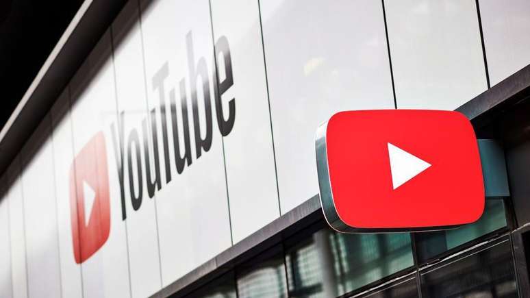 YouTube nega ser rede social, apesar de estar inclu&iacute;do na proibi&ccedil;&atilde;o