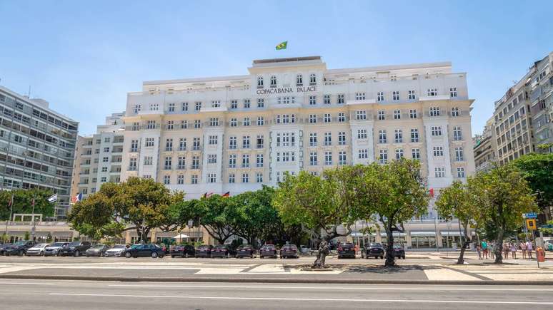 Com quase um s&eacute;culo de hist&oacute;ria, o hotel preserva sua tradi&ccedil;&atilde;o enquanto integra modernidade e conforto &ndash; depositphotos.com / diegograndi