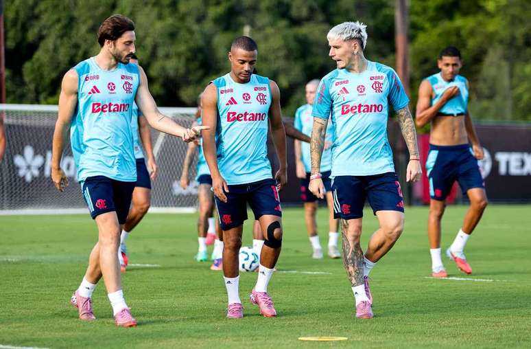 ஃபிளமெங்கோ பிராகாண்டினோவுக்கு எதிரான வருமானத்தை நம்பலாம் -