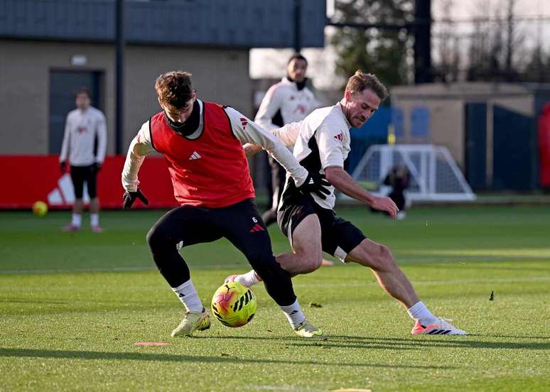 Atividade de prepara&ccedil;&atilde;o do Liverpool antes de encarar o Nottingham Forest &ndash;
