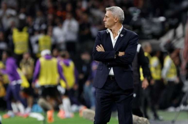 க்ரெஸ்போ நடிகர்களின் குறைபாடுகள் குறித்து கருத்து தெரிவித்தார் –