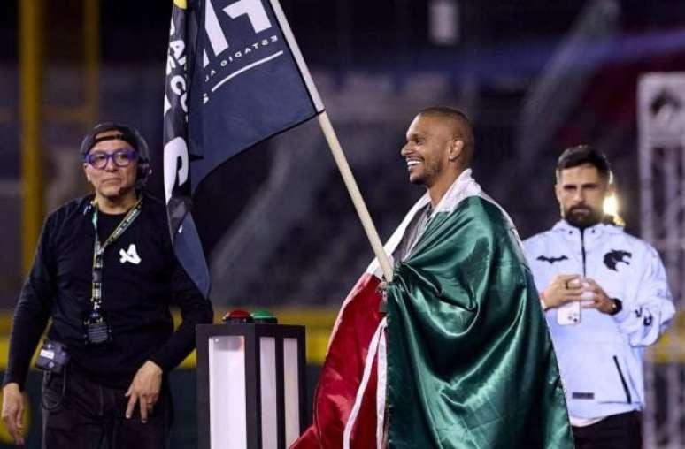 கிங்ஸ் கோப்பை அமெரிக்கா இறுதிப் போட்டியில் கிரிஸ் தனது பெனால்டியை அதிபரிடமிருந்து மாற்றினார் –