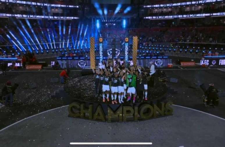 கிங்ஸ் கோப்பை அமெரிக்காவின் இறுதிப் போட்டி பதட்டத்தால் குறிக்கப்பட்டது -