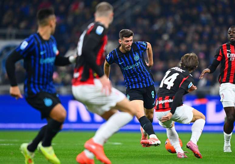 Milan leva a melhor sobre a Inter de Milão –