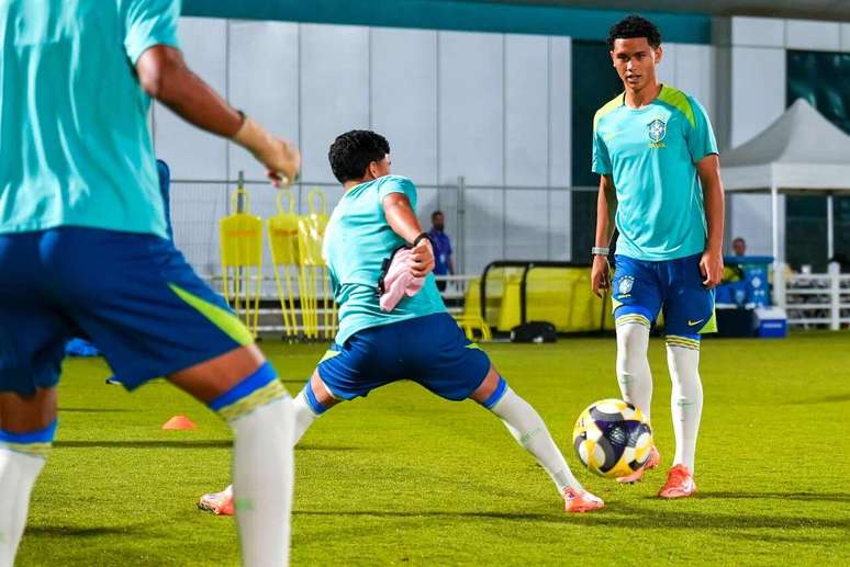 Garotos do Brasil lutam pelo pentacampeonato &ndash;