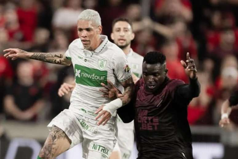 Athletico-PR passa pelo América-MG e encerra a sua campanha como vice-campeão da Série B e com acesso garantido.