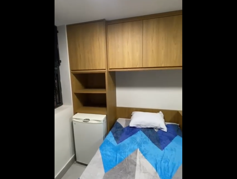 'Sala de Estado' onde Bolsonaro ficará preso é composta por banheiro reservado, cama, televisão, frigobar, ar-condicionado e uma mesa de trabalho